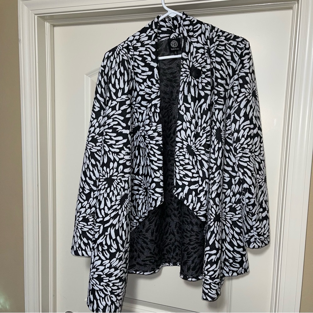 Women’s blouse